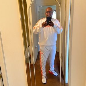 Meet your Posher, Lawrence